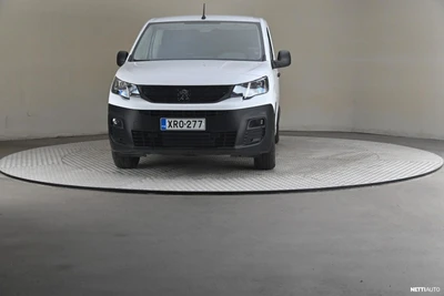 Peugeot e-Partner 50 kWh 136 M 2023, photo 3/31