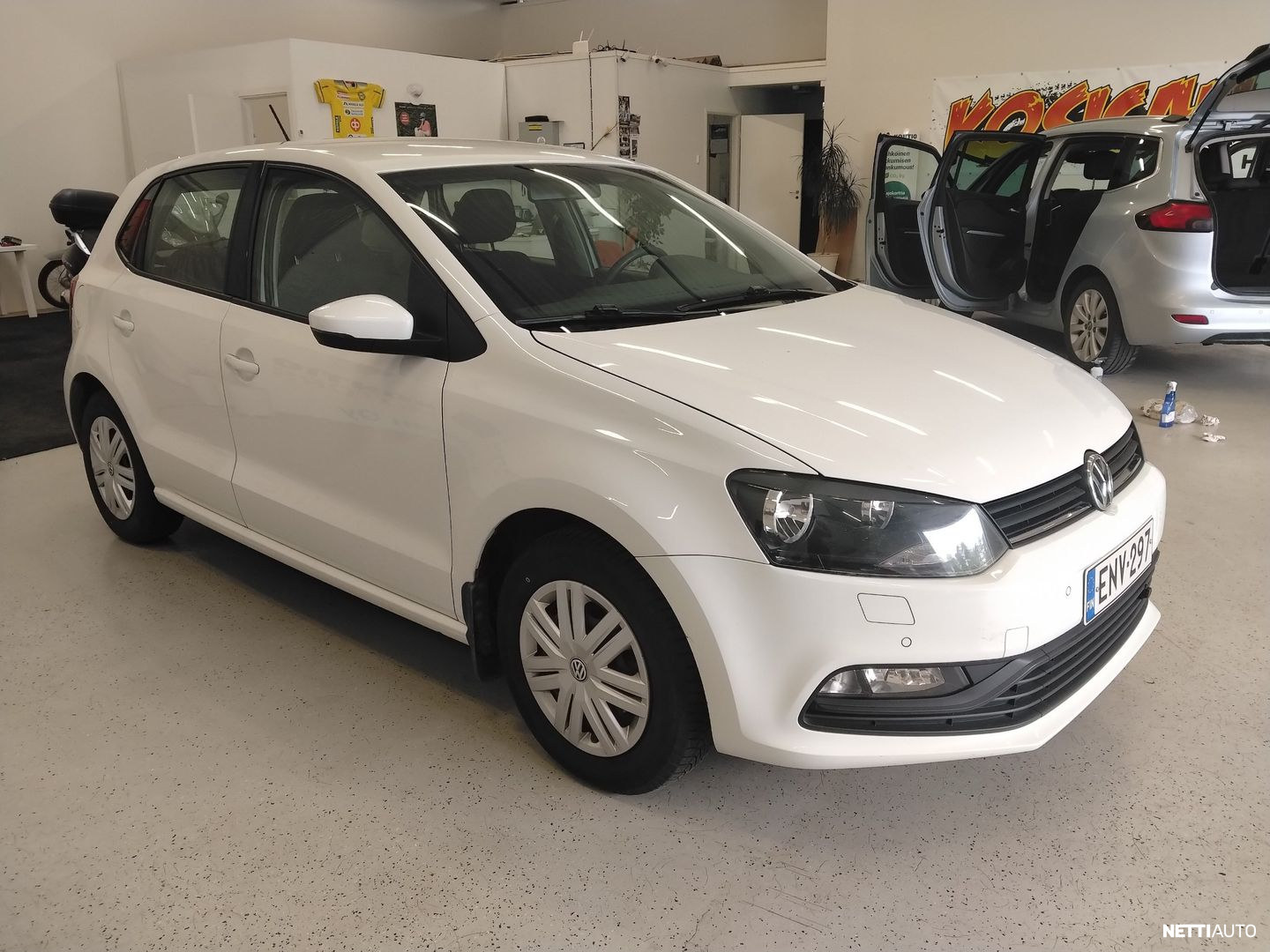 Volkswagen Polo 2016, photo 5/9