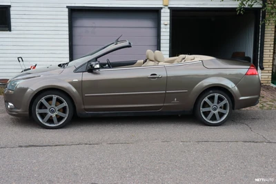 Ford Focus 2.0 DuraTorque Pininfarina 2007, kuva 4/10