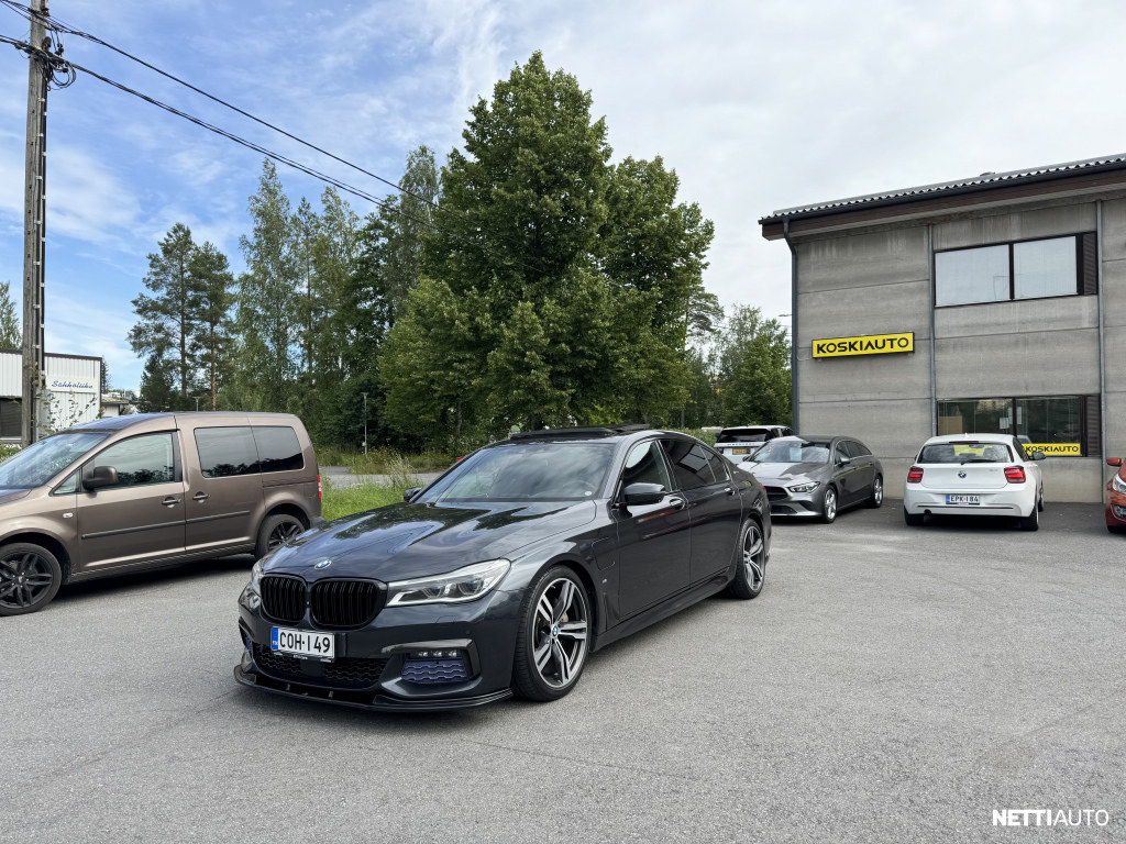 BMW 740