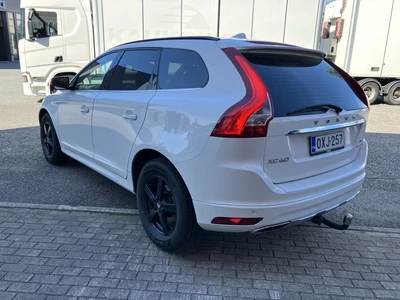 Volvo XC60 D4 AWD Momentum (Facelift) 2014, photo 3/5