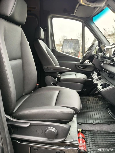 Mercedes-Benz Sprinter 2026, photo 6/9