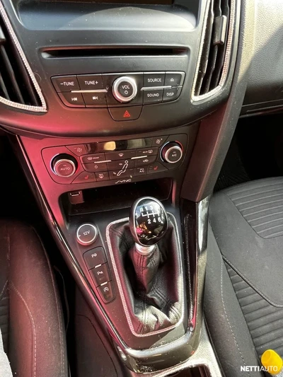 Ford Focus 2015, photo 7/9