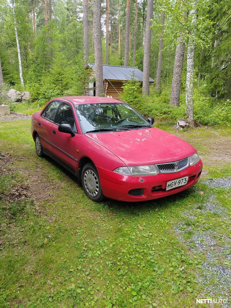 Mitsubishi Carisma