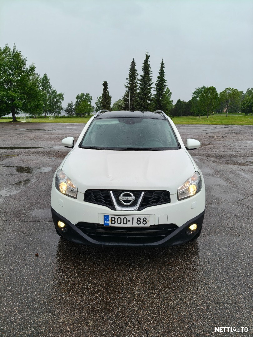 Nissan Qashqai+2 2011, photo 2/9