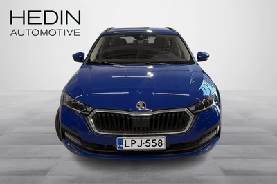 Skoda Octavia 2021, photo 5/10