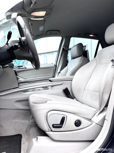 Mercedes-Benz ML 320 CDI 4Matic 2006, photo 4/8