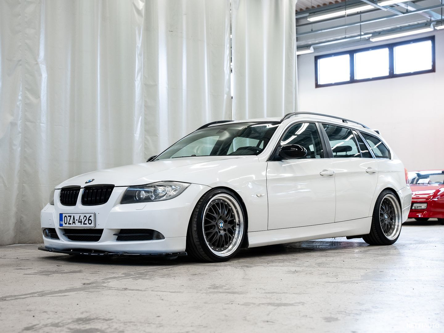 BMW 325