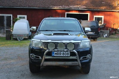 Toyota Hilux Double Cab 3.0 D-4D A 2013, photo 3/10