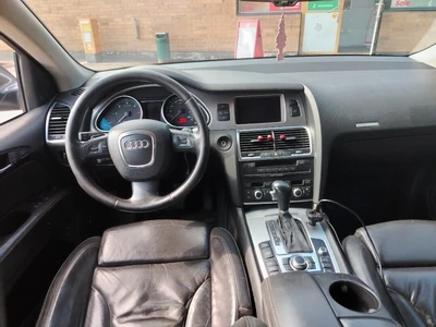 Audi Q7 2007, kuva 7/8