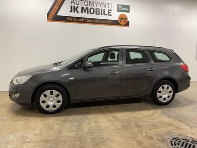 Opel Astra 2012, photo 2/22