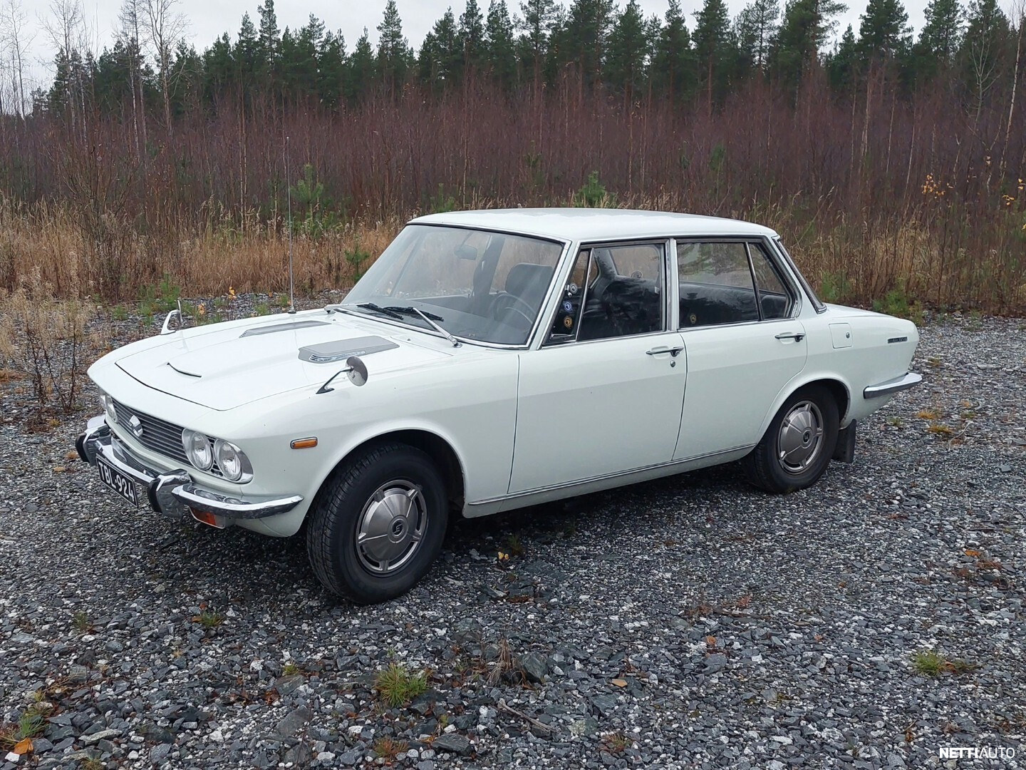 Mazda 1800