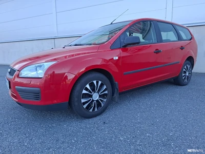 Ford Focus 1.6i STW Trend 2005, kuva 6/10
