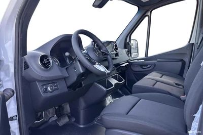 Mercedes-Benz Sprinter 2026, photo 6/8