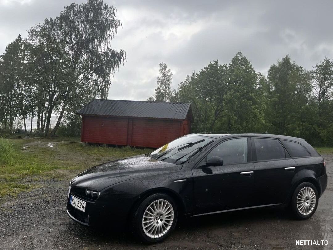 Alfa Romeo 159