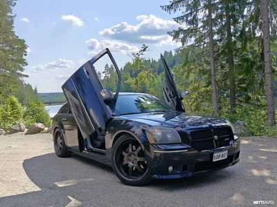 Dodge Magnum SRT-8 2006, photo 1/15