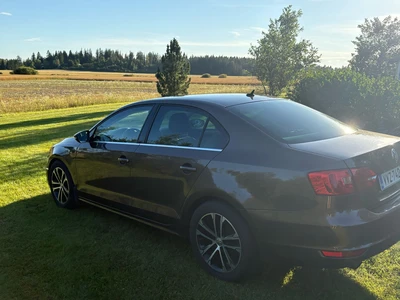 Volkswagen Jetta 2011, kuva 5/18