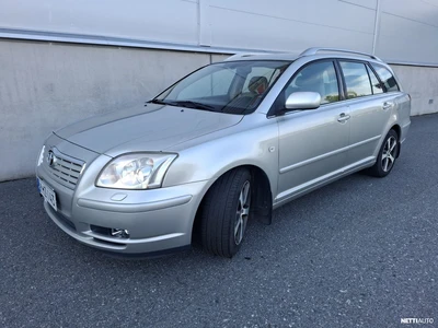 Toyota Avensis 2004, kuva 1/50