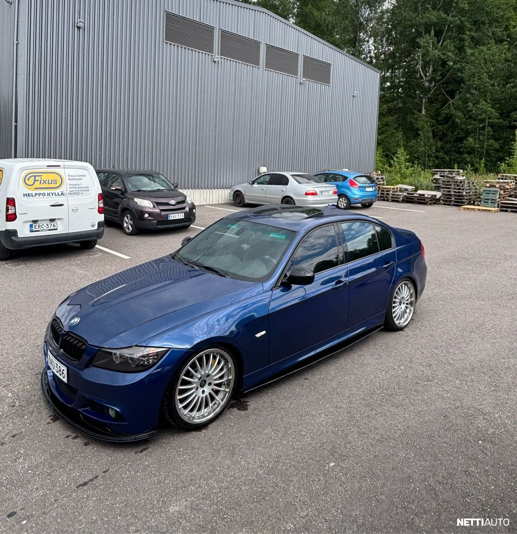 BMW 335