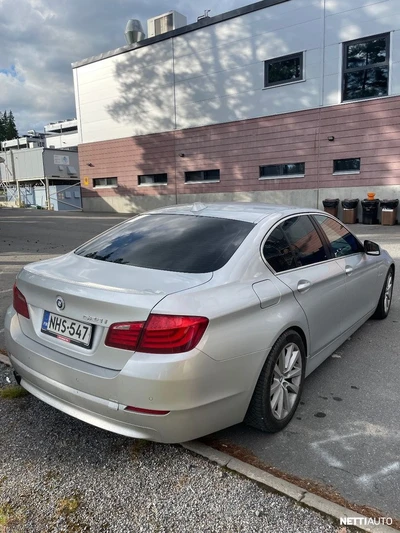 BMW 528 A F10 Sedan 2010, kuva 4/8