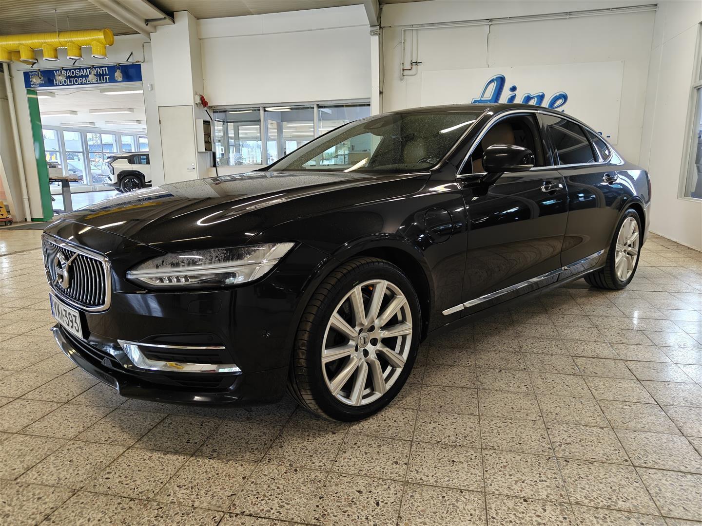 Volvo S90