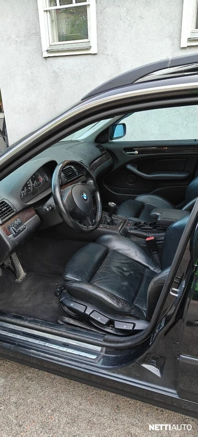 BMW 330 2002, photo 5/7