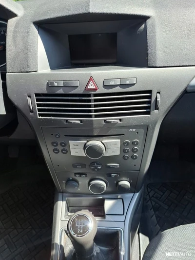Opel Astra 4D ASTRA HATCHBACK 2005, kuva 7/14