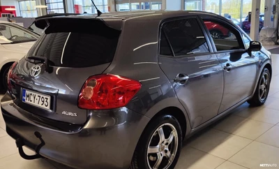 Toyota Auris 2008, kuva 3/3
