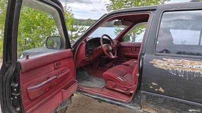 Toyota 4Runner 1992, kuva 6/9