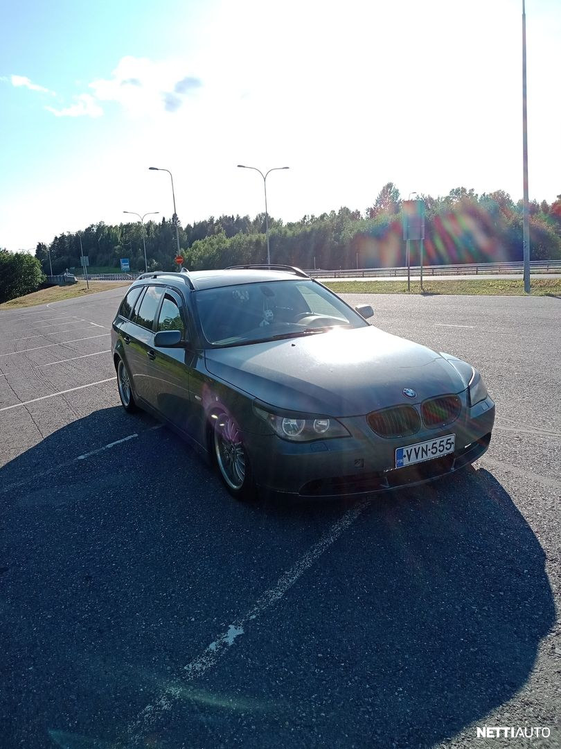 BMW 525