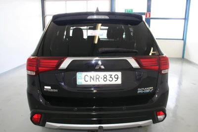 Mitsubishi Outlander PHEV 2017, kuva 5/26