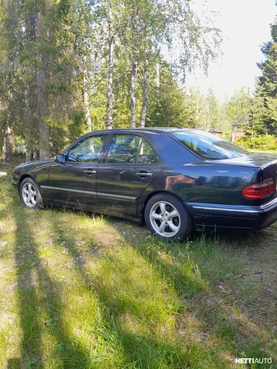 Mercedes-Benz E 2001, kuva 2/7