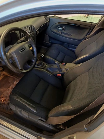 Volvo V40 2001, kuva 5/10