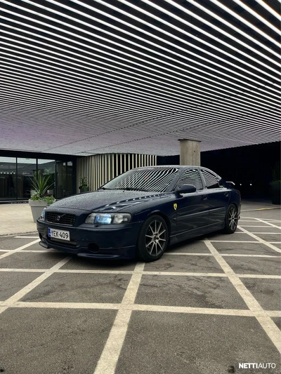 Volvo S60 2002, kuva 1/4