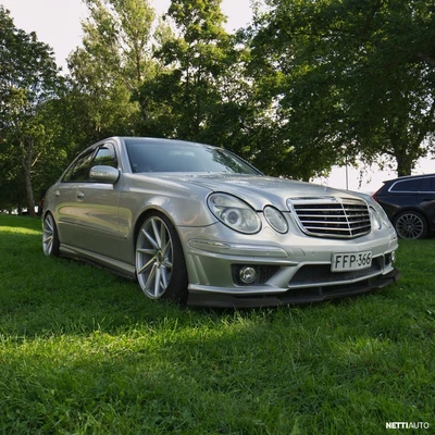 Mercedes-Benz E 320 2002, photo 2/10