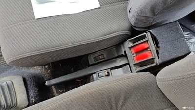 Volvo 240 1987, photo 7/19