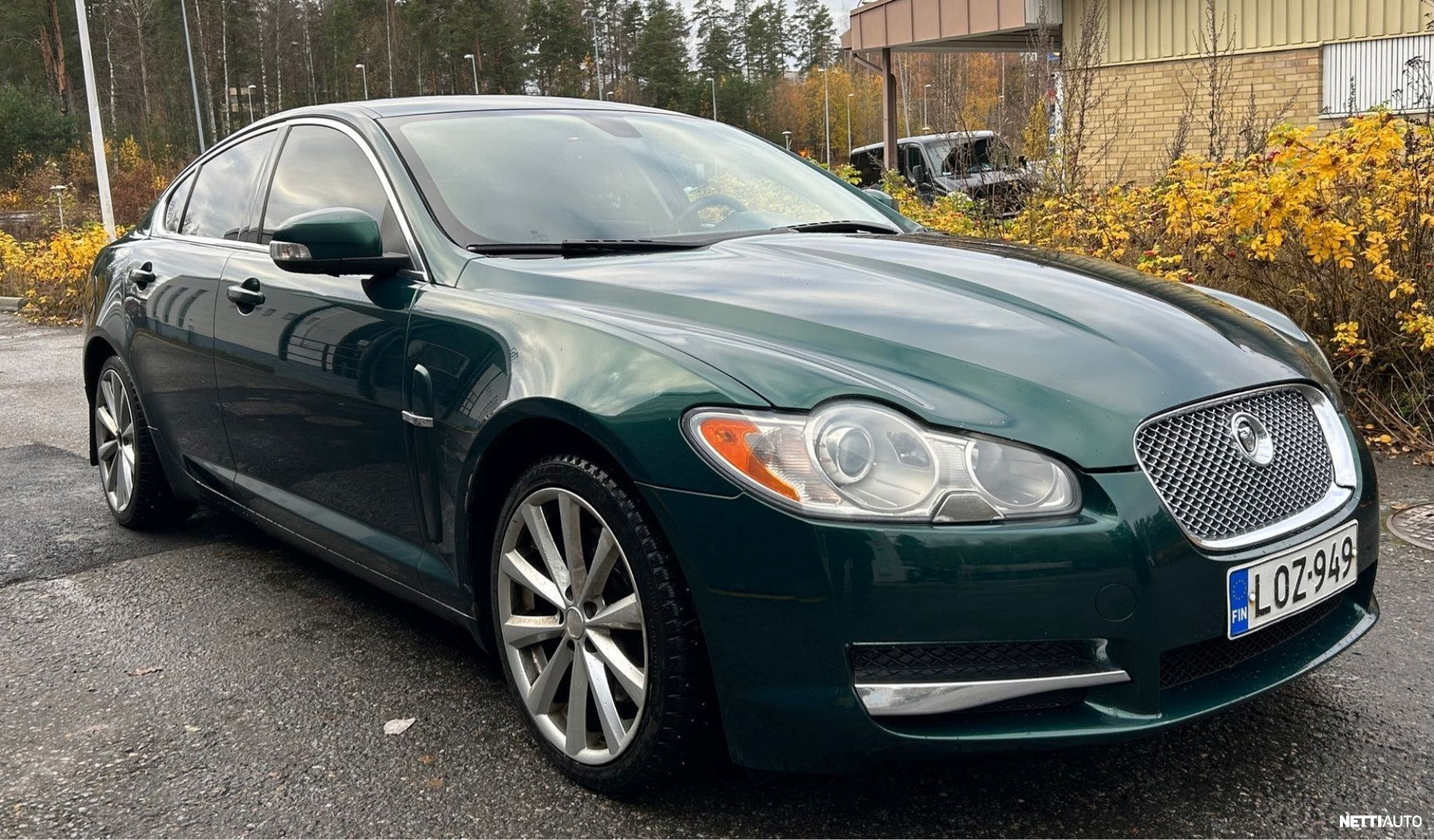 Jaguar XF