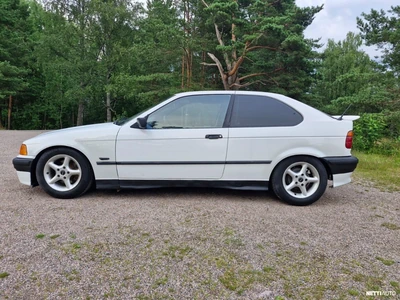 BMW 316 1995, photo 5/8