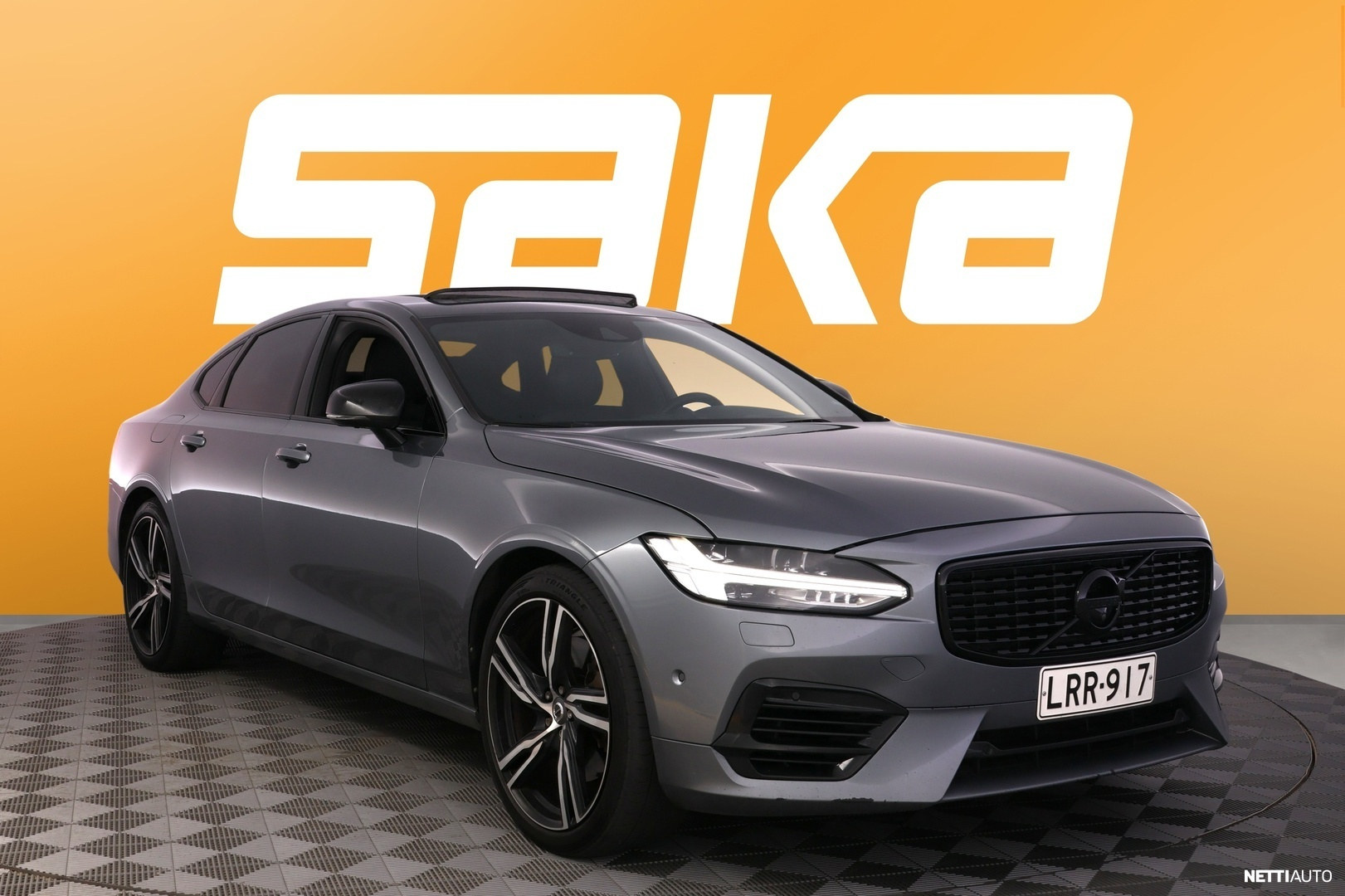 Volvo S90