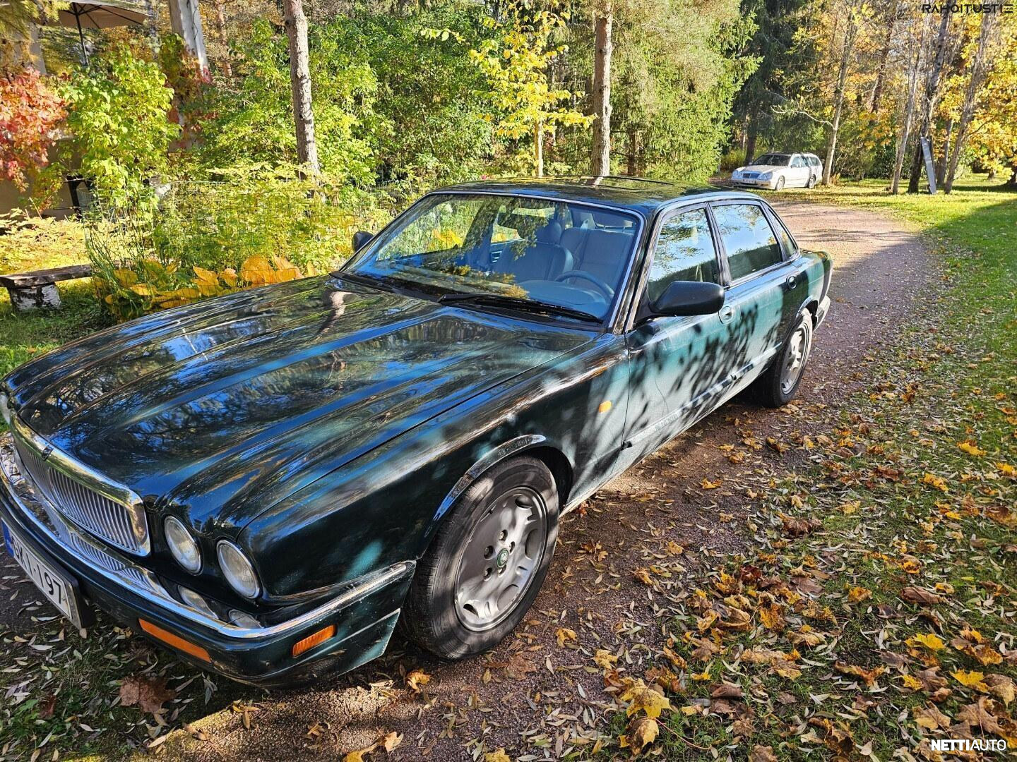 Jaguar XJ6