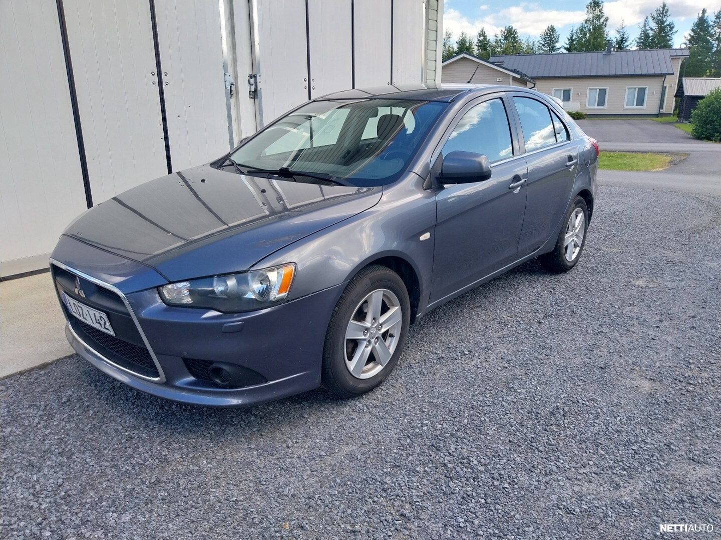 Mitsubishi Lancer