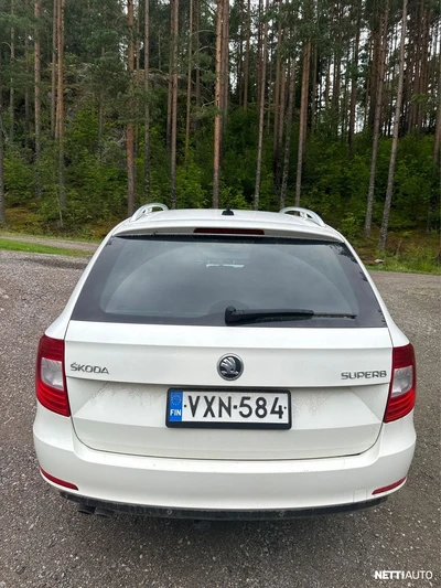 Skoda Superb 2014, kuva 4/8