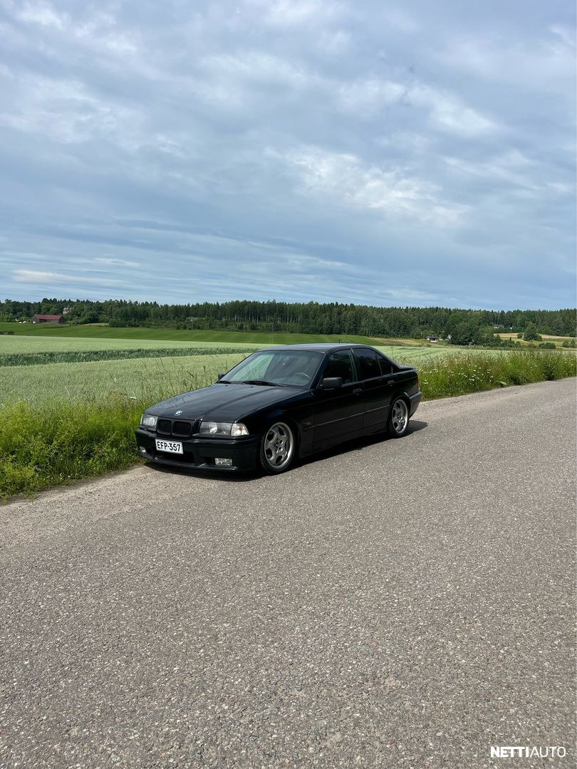 BMW 318