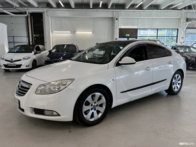 Opel Insignia 2009, photo 7/33