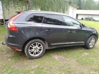Volvo XC60 2015, photo 1/4