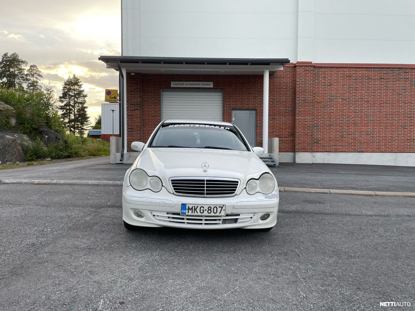 Mercedes-Benz C 200