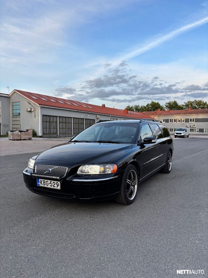 Volvo V70 2007, photo 2/24