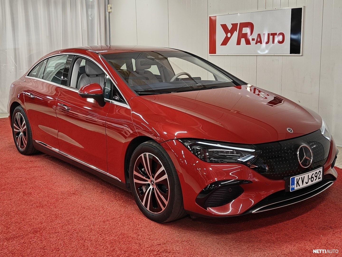 Mercedes-Benz EQE