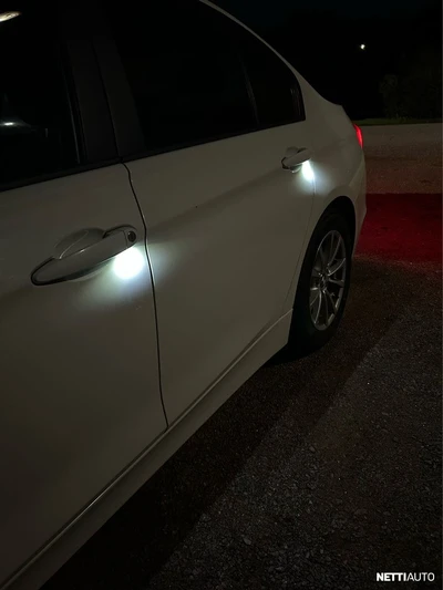 BMW 316 2012, photo 6/13