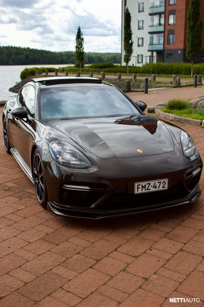 Porsche Panamera Turbo S E-Hybrid 2018, photo 2/18